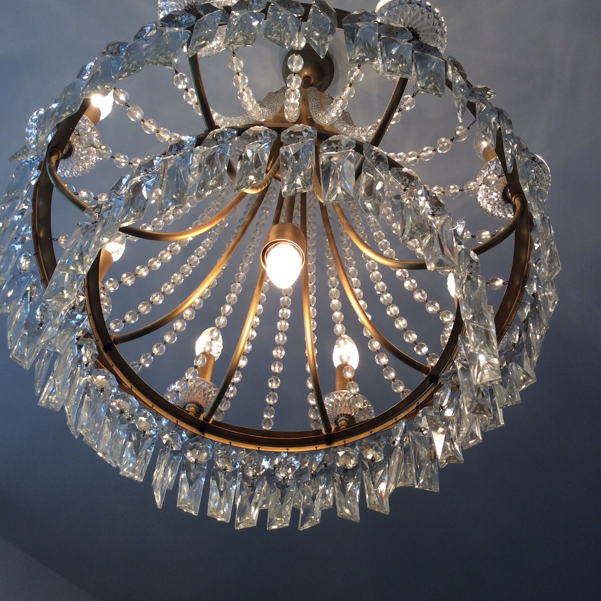 Chandelier crystal stamped balloon