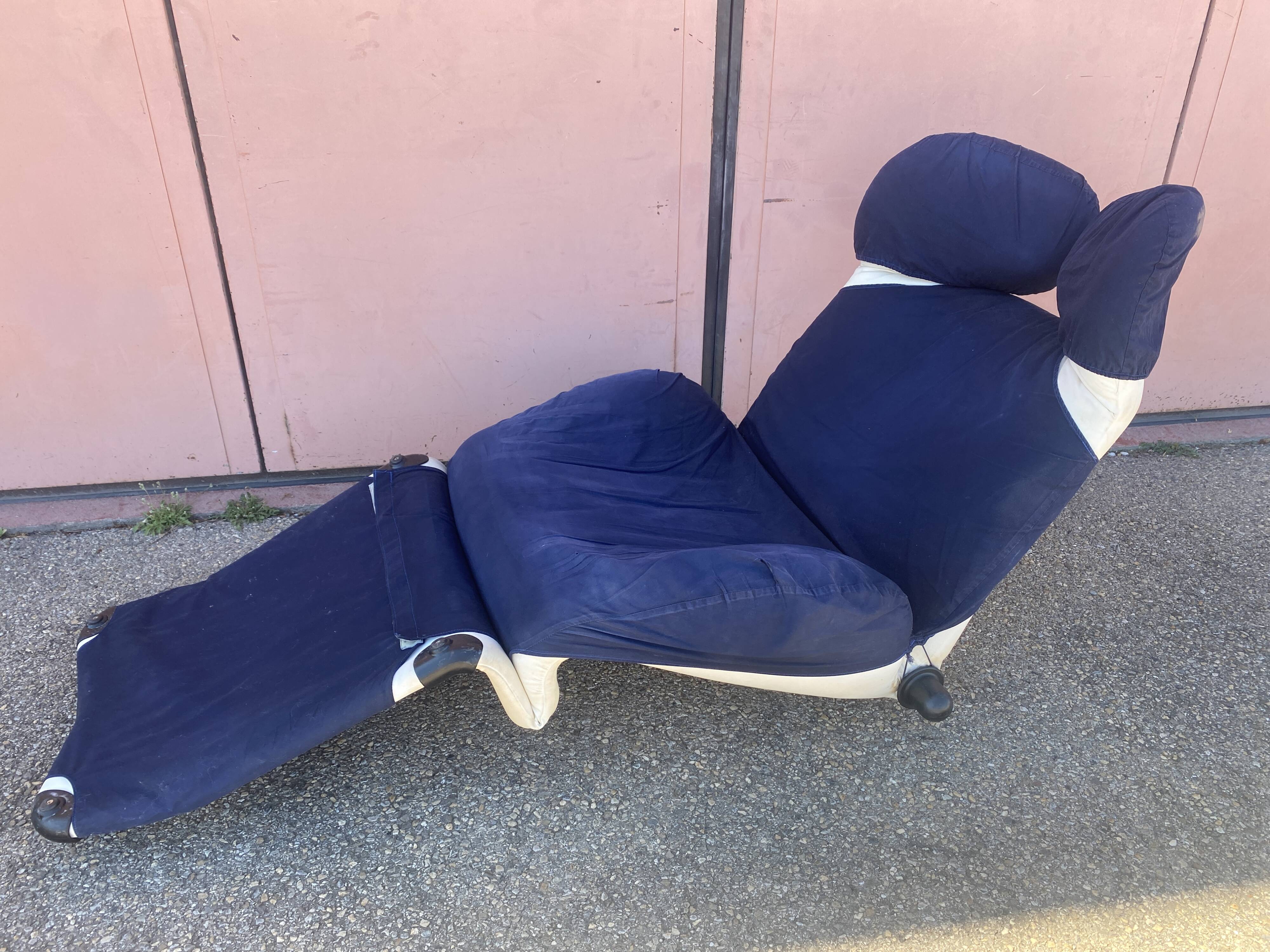 Wink Armchair By Toshiyuki Kita for cassina -