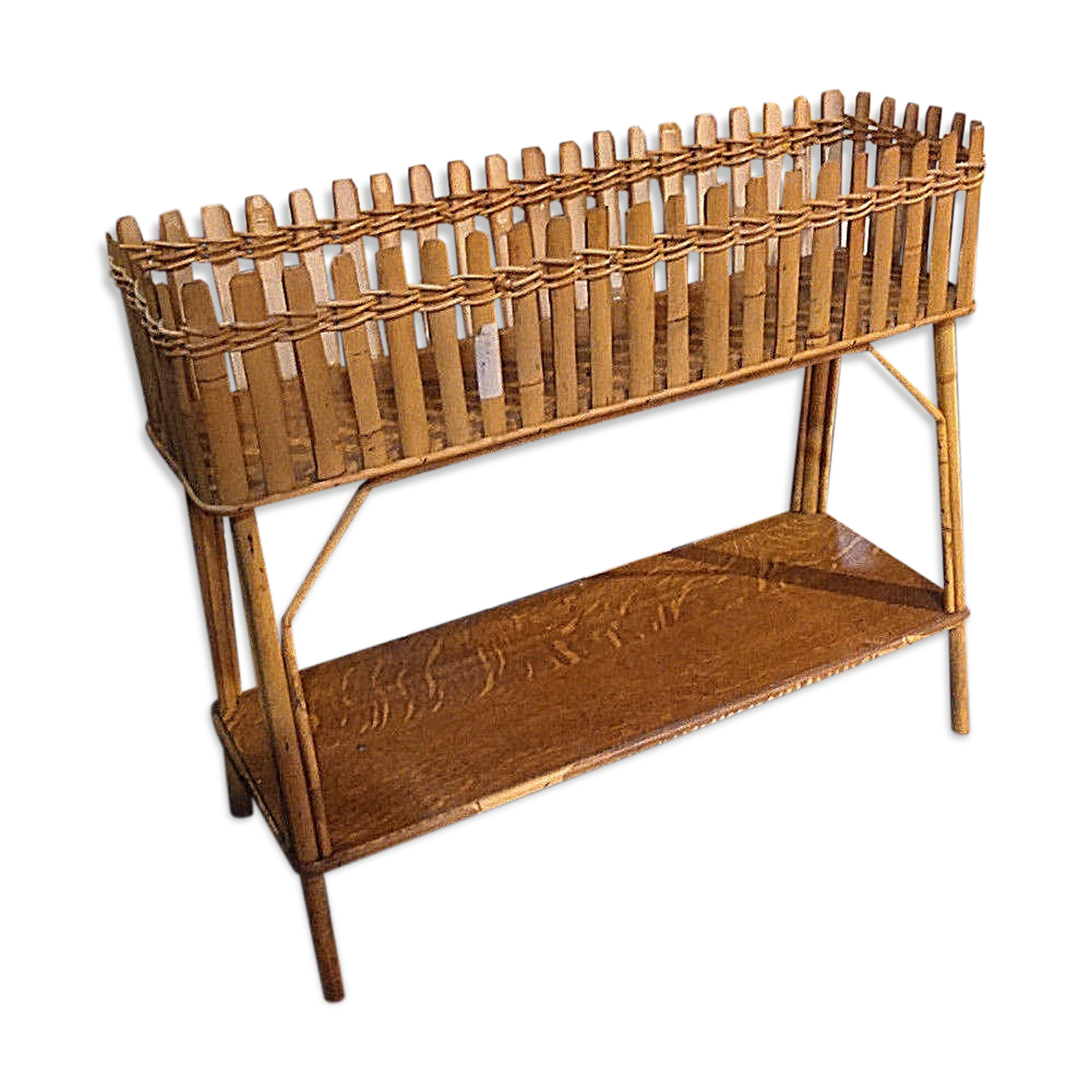 Old planter on foot Wicker rattan beautiful model year 60 Wicker