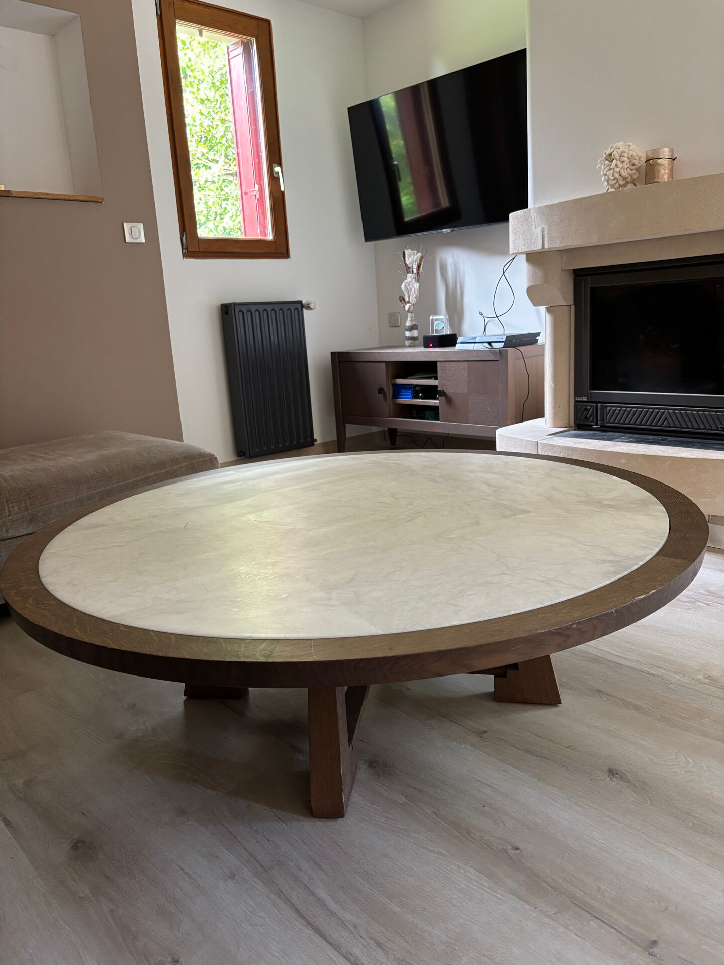 Round coffee table Philippe Hurel – wood and marble – Ø 130 cm