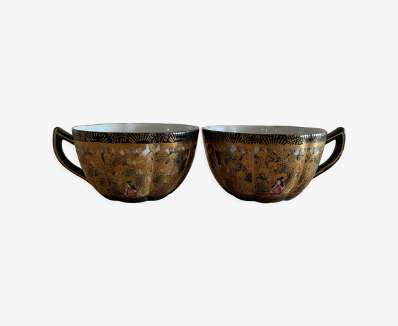 Tasses vintages chinoises motifs dorés