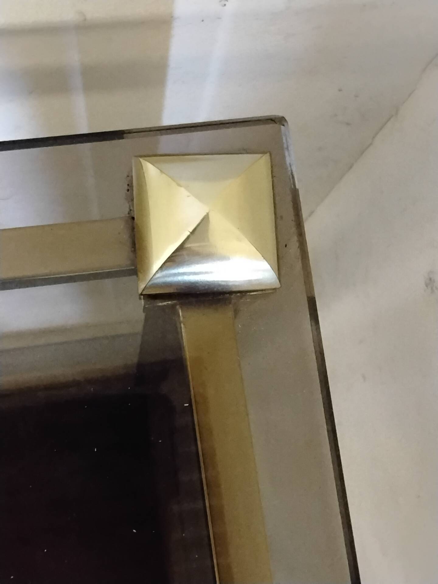 Vintage corner shelf