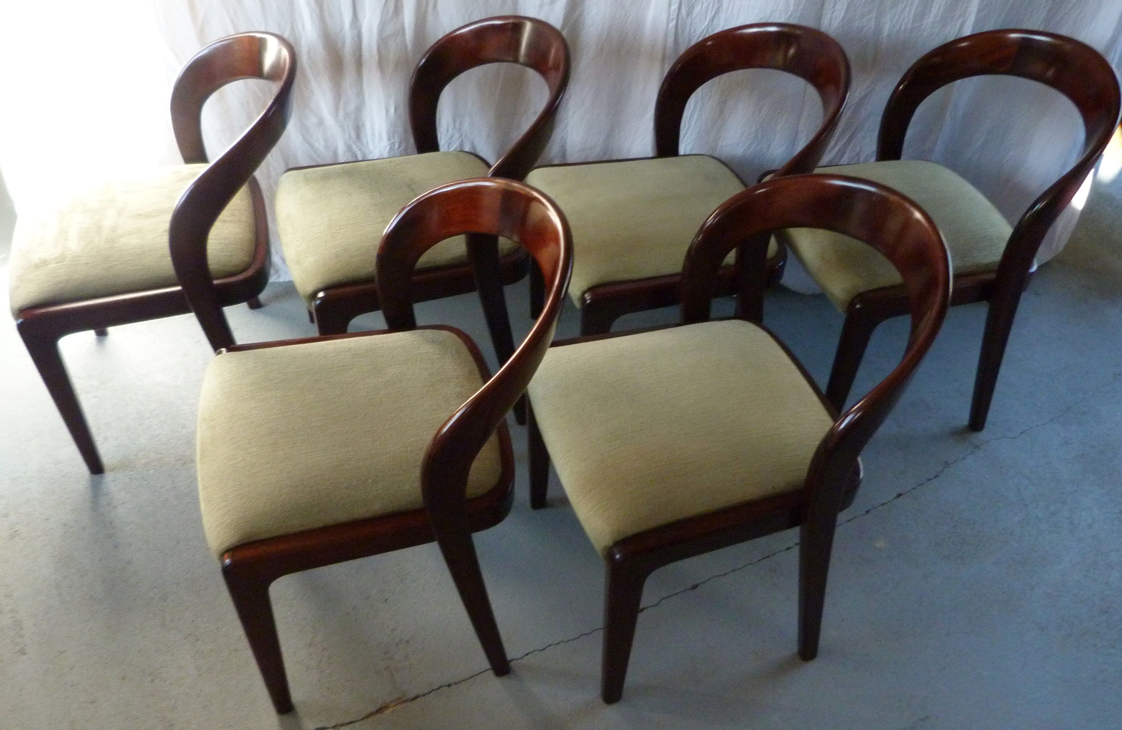 Suite of 6 chairs Gondola Baumann