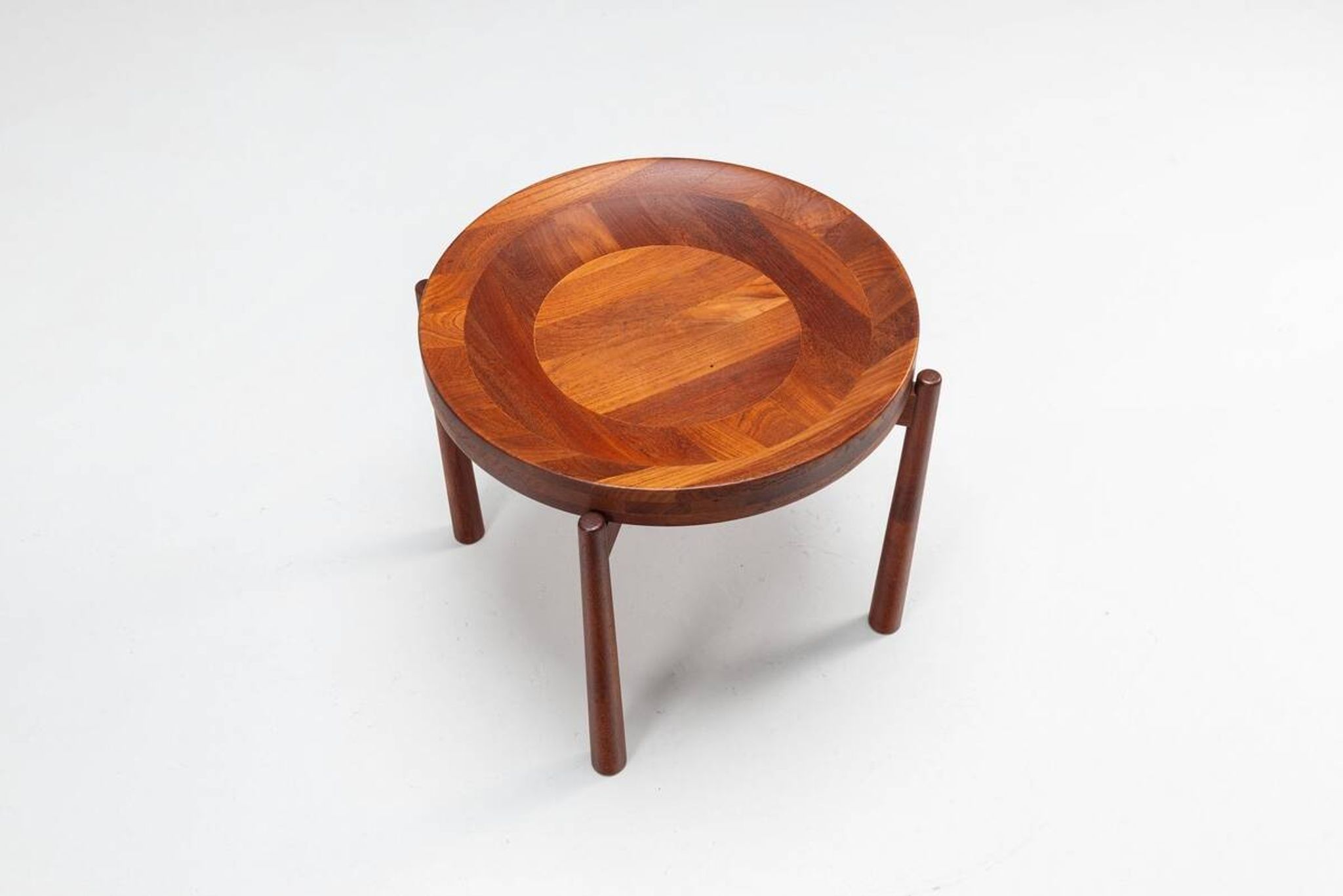 Table tray sculpturale Jens Quistgaard en teck Danemark 1960