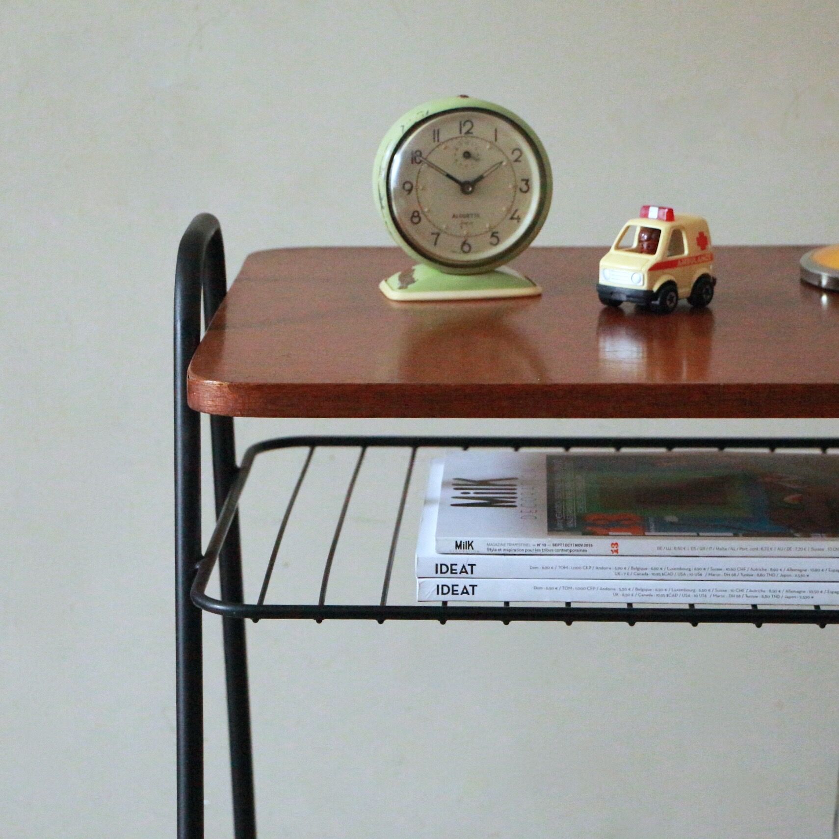 Dessert on wheels, storage-vinyls