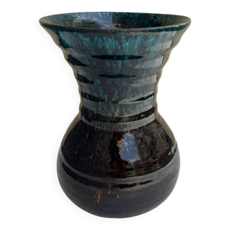 Accolay ceramic vase from the 1960s