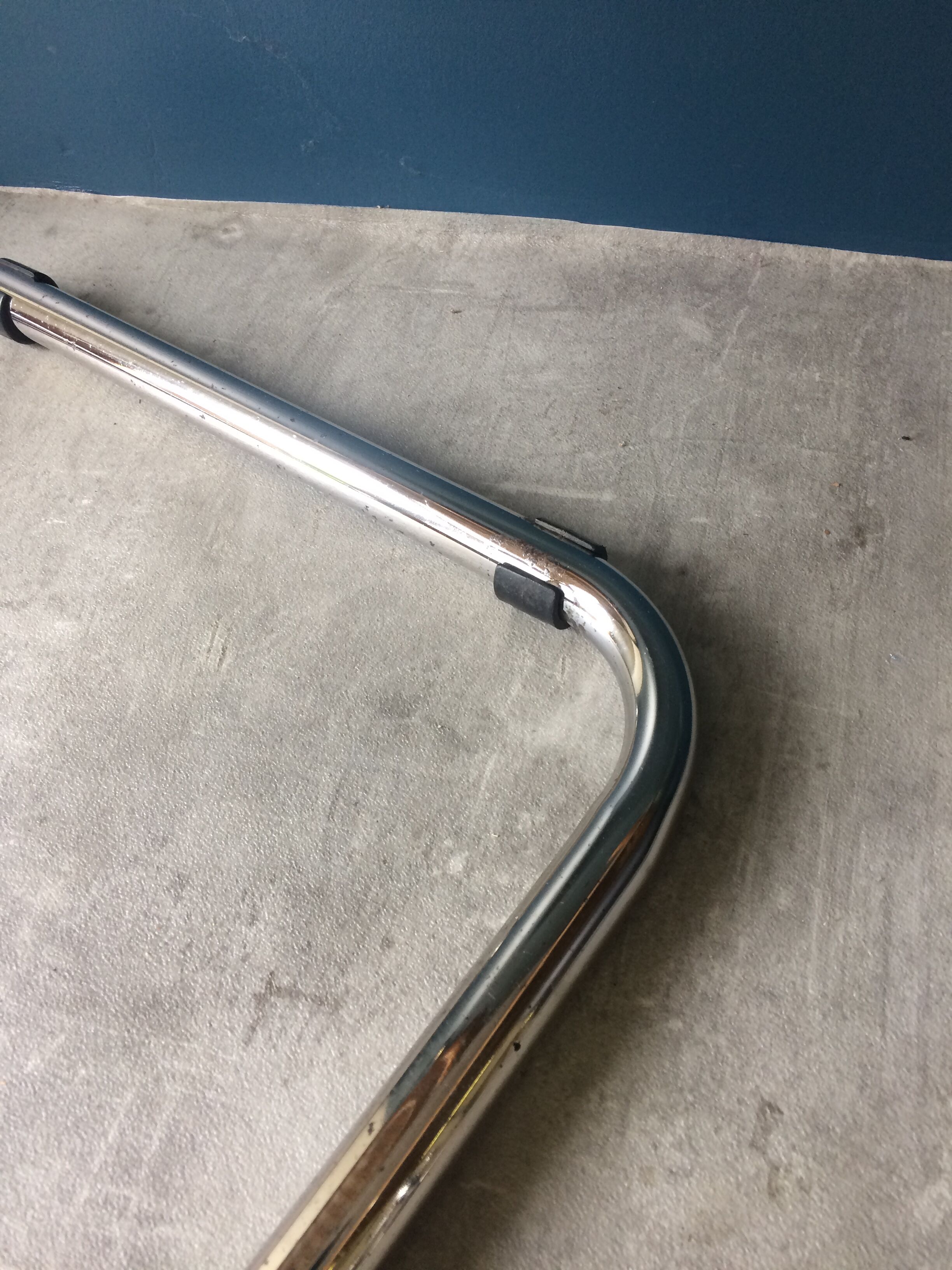 Series of 4 chairs B32 Breuer