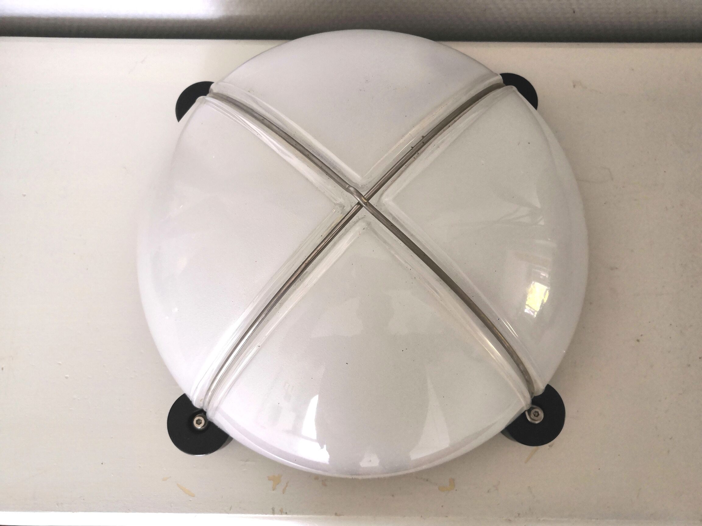 Outdoor wall lamp vintage porthole design Artemide