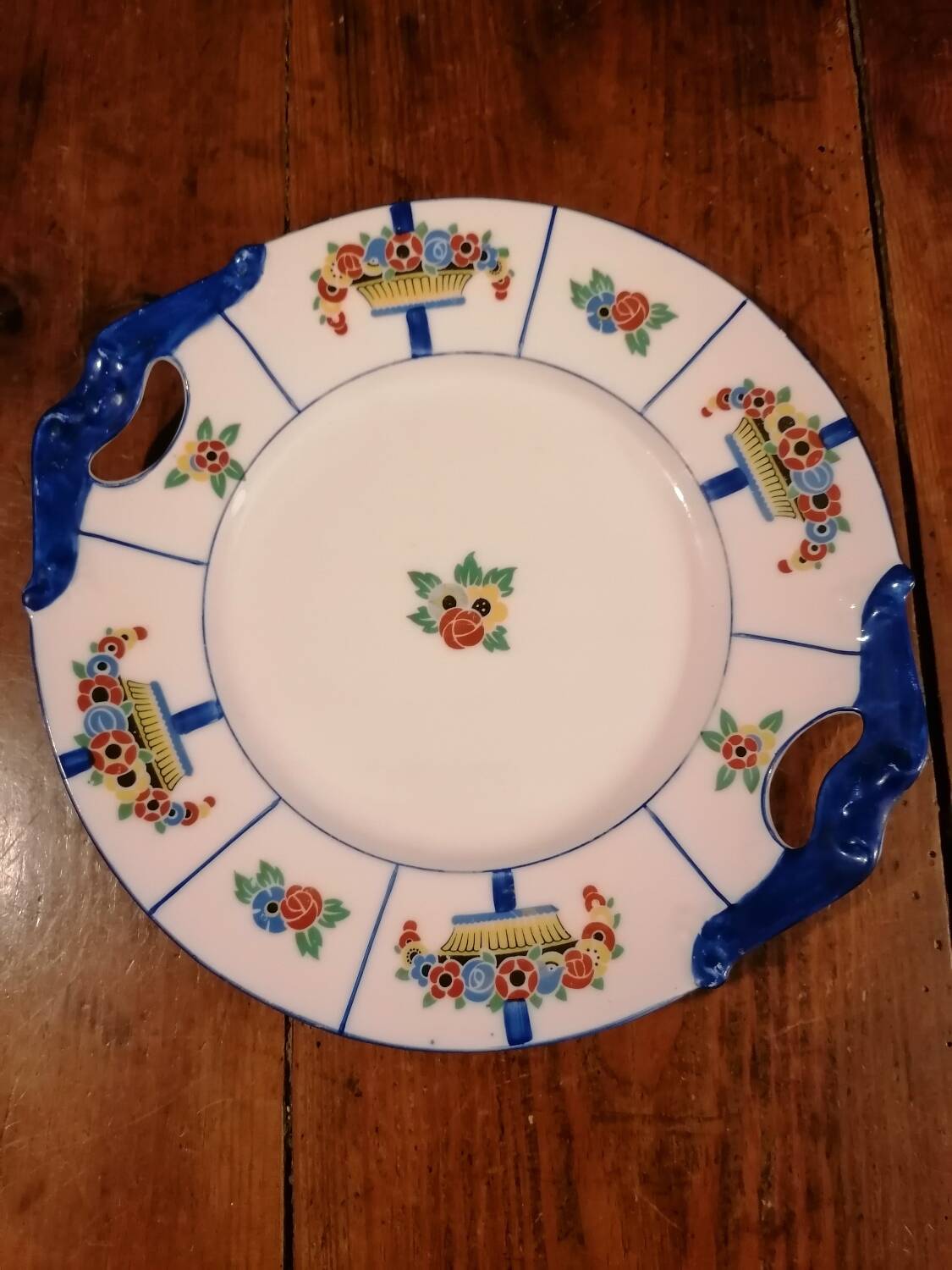 Art deco cake dish signed J. L'Avergne Limoges porcelain