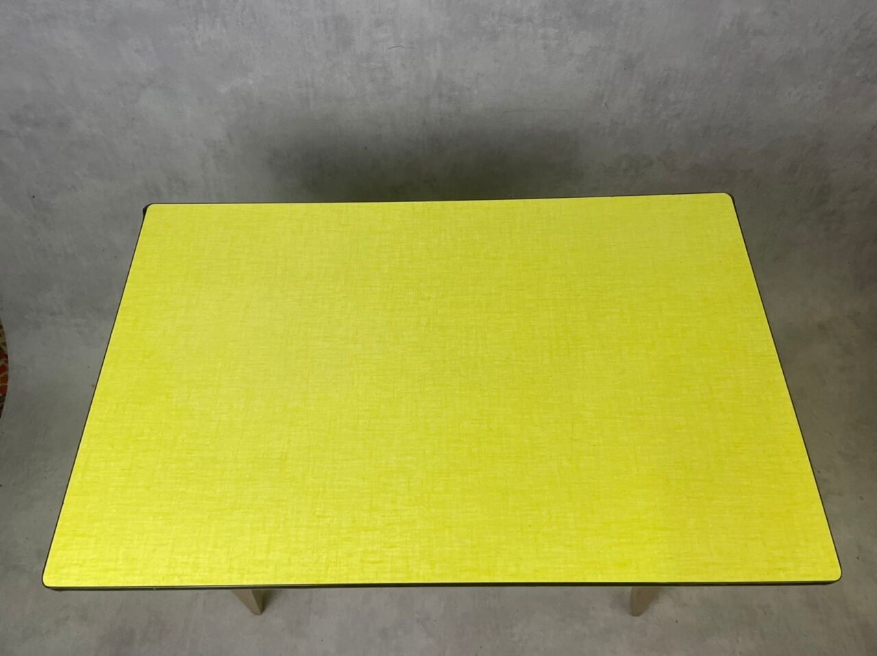 Table en Formica jaune 2 plateaux, 50’s