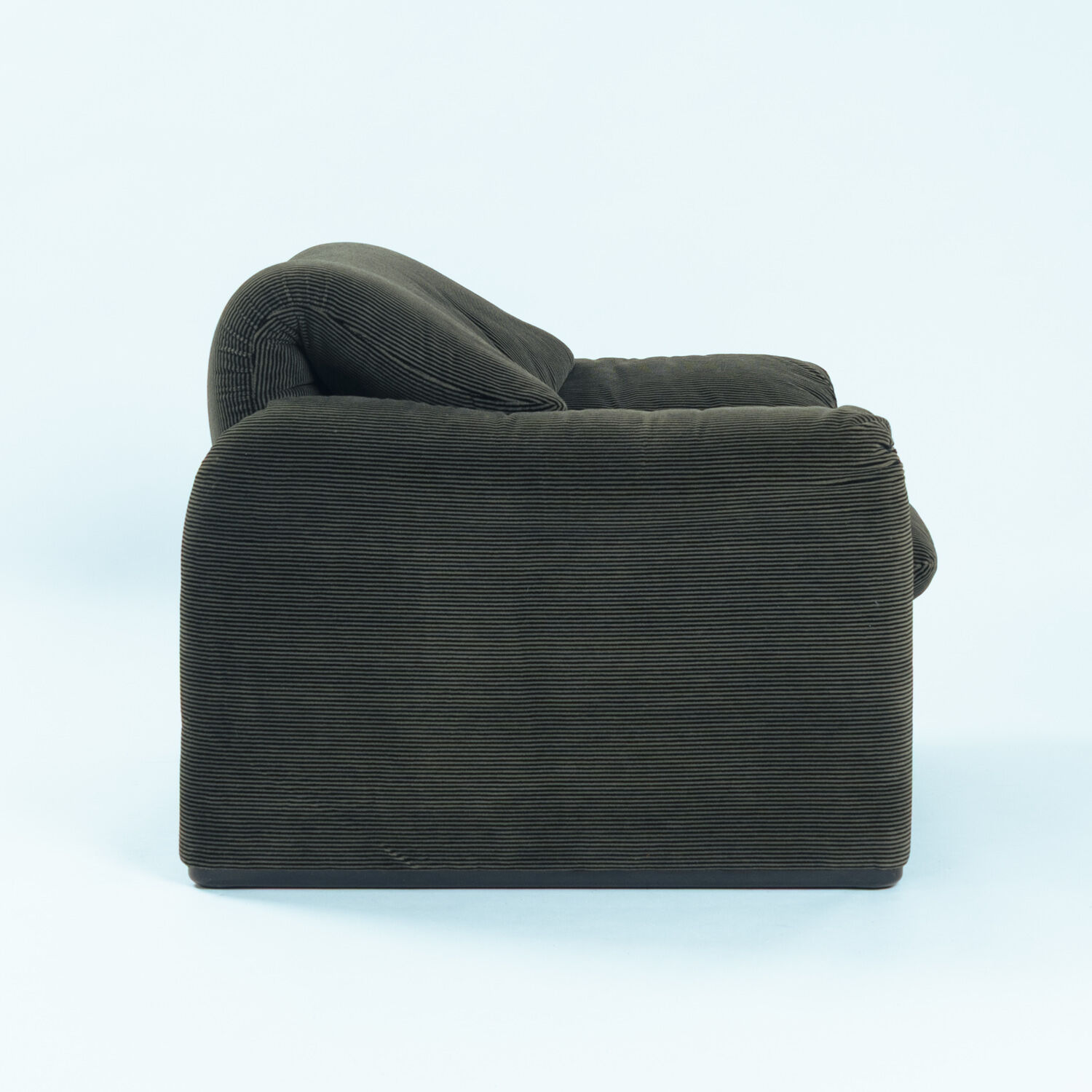 Rare Green Striped Maralunga chair by Magistretti for Cassina, Italy,