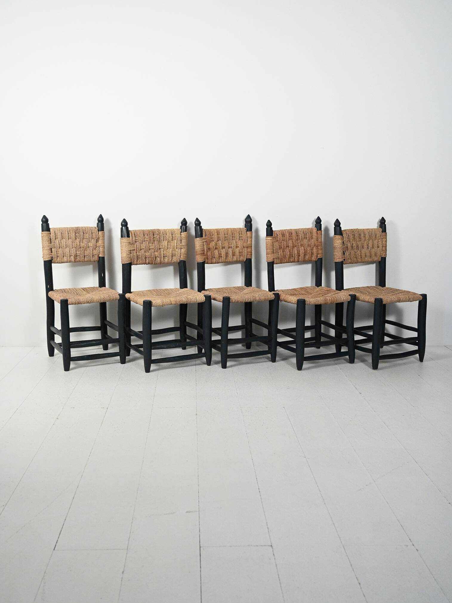 5 chaises marocaines en bois bleu