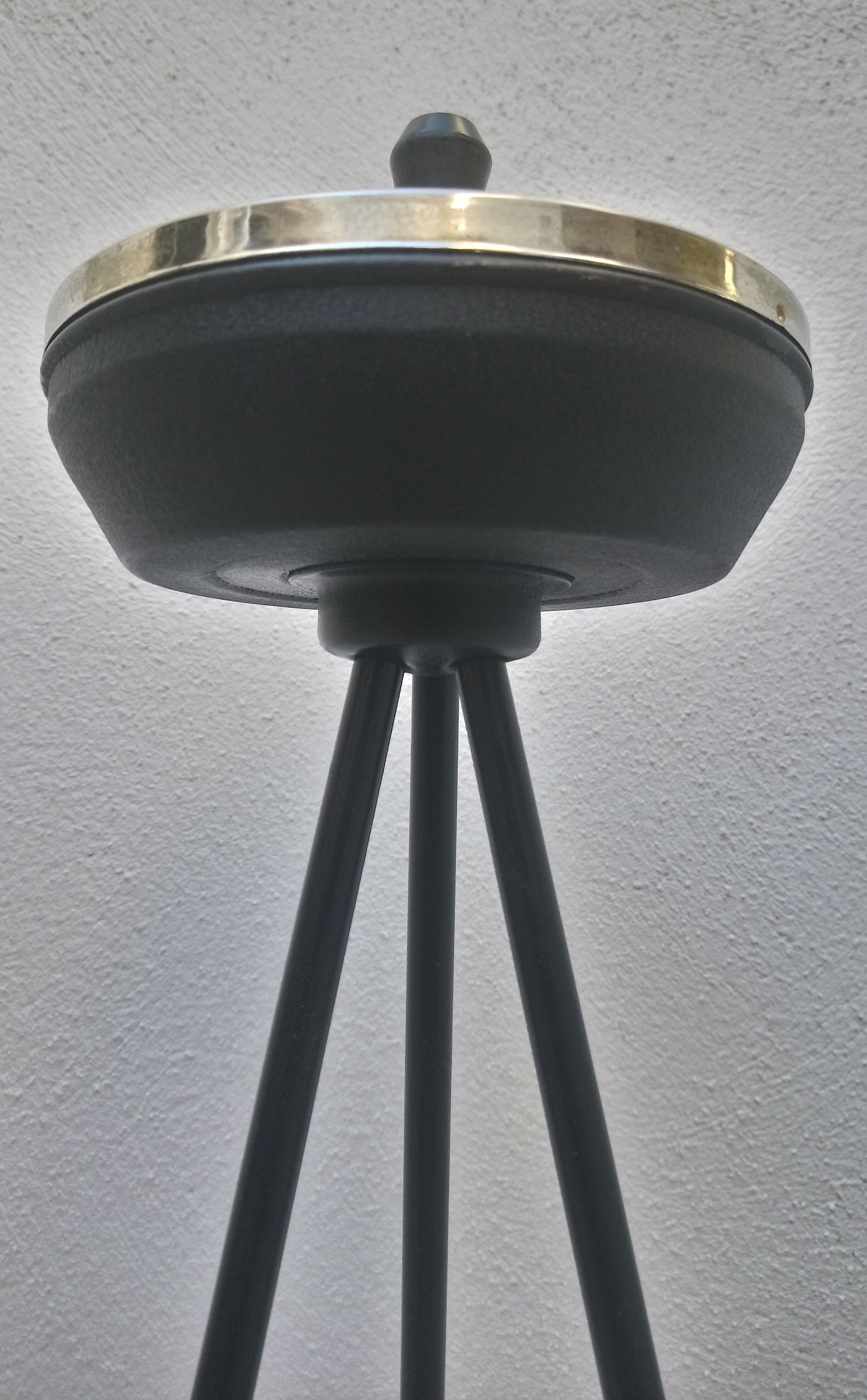 Ashtray on feet tripod 60 years