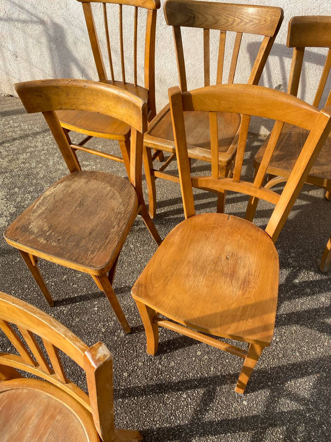 Set of 6 light bistro chairs