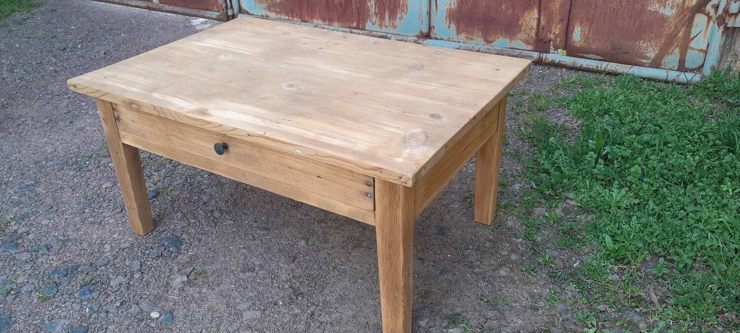 Old fir coffee table