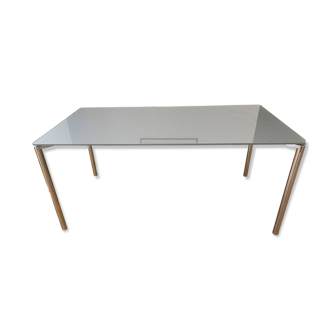 Table salle à manger Fritz Hansen Pelikan edition 2000 modele Plano