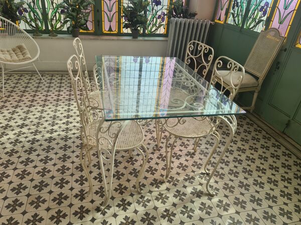 Salon de jardin blanc en fer forgé 1949 1950