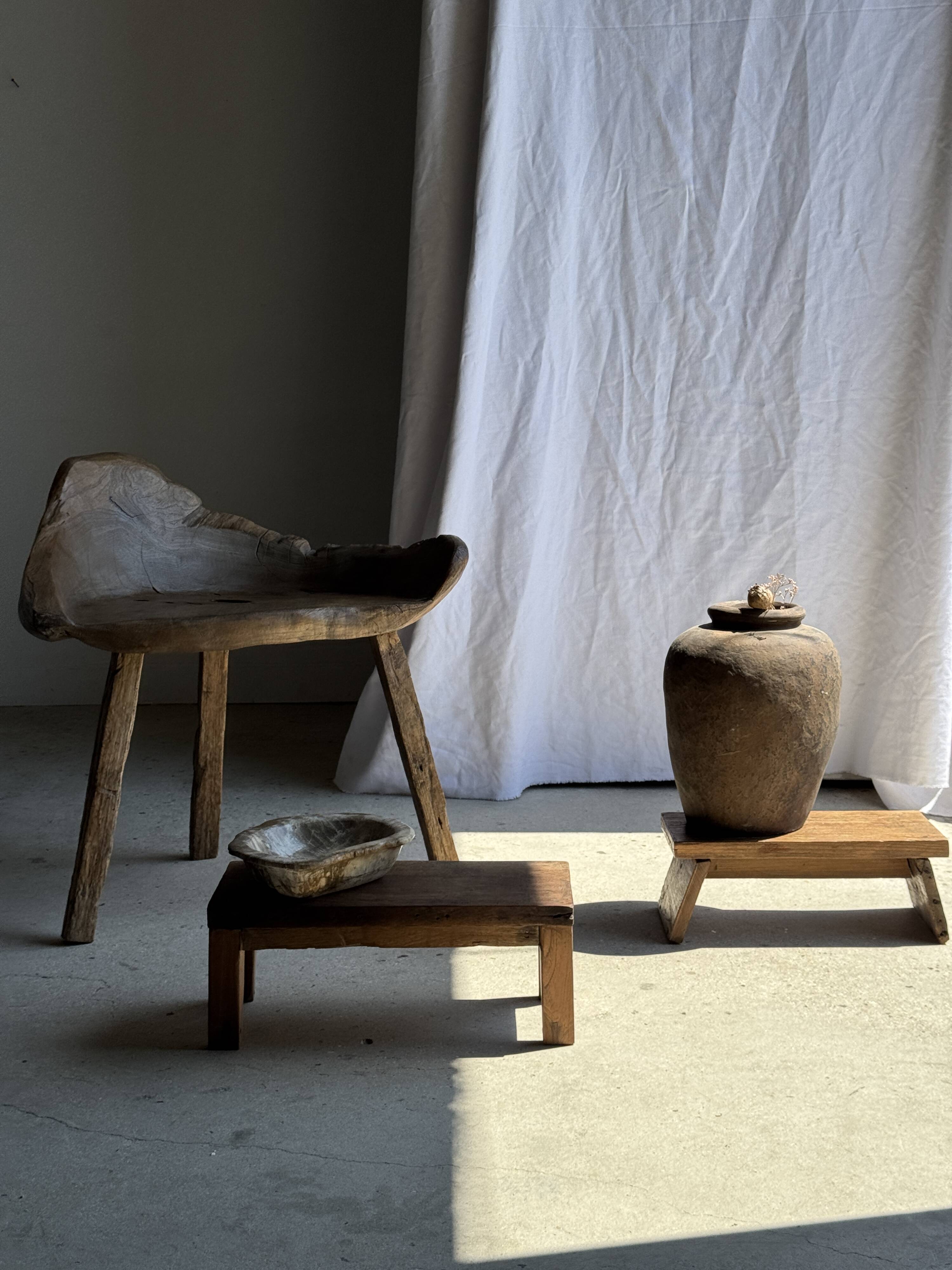 Small low bench in old teak from Indonesia H16 L39