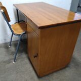 Bauhuaus style desk