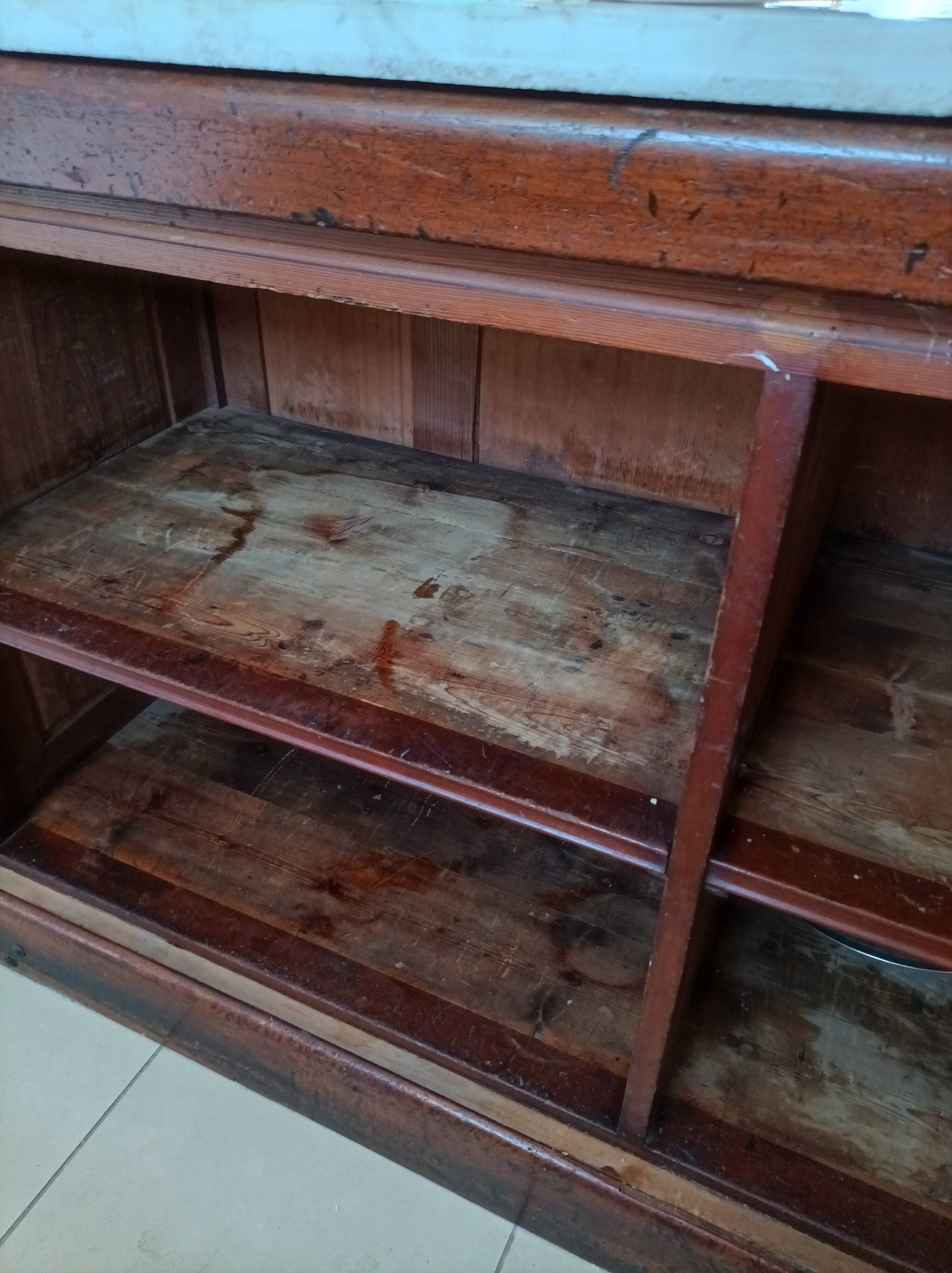 Counter furniture trade central island