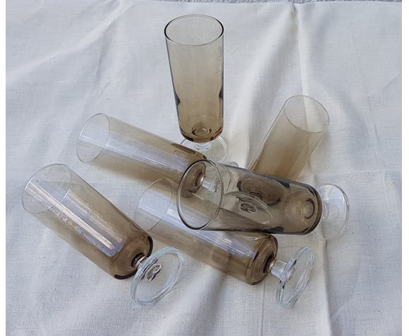 6 smoked glass champagne flutes, 70s