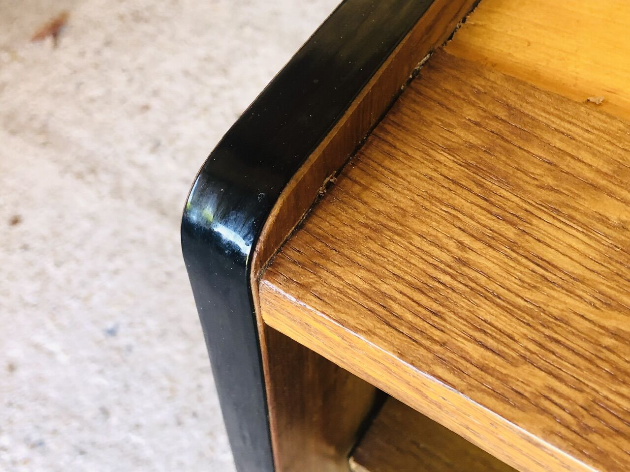 Small vintage row with sliding doors, metal legs Circa 50's