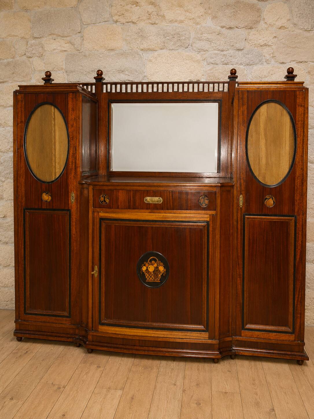 Buffet Art nouveau en acajou et marqueterie – vers 1900 ( om)