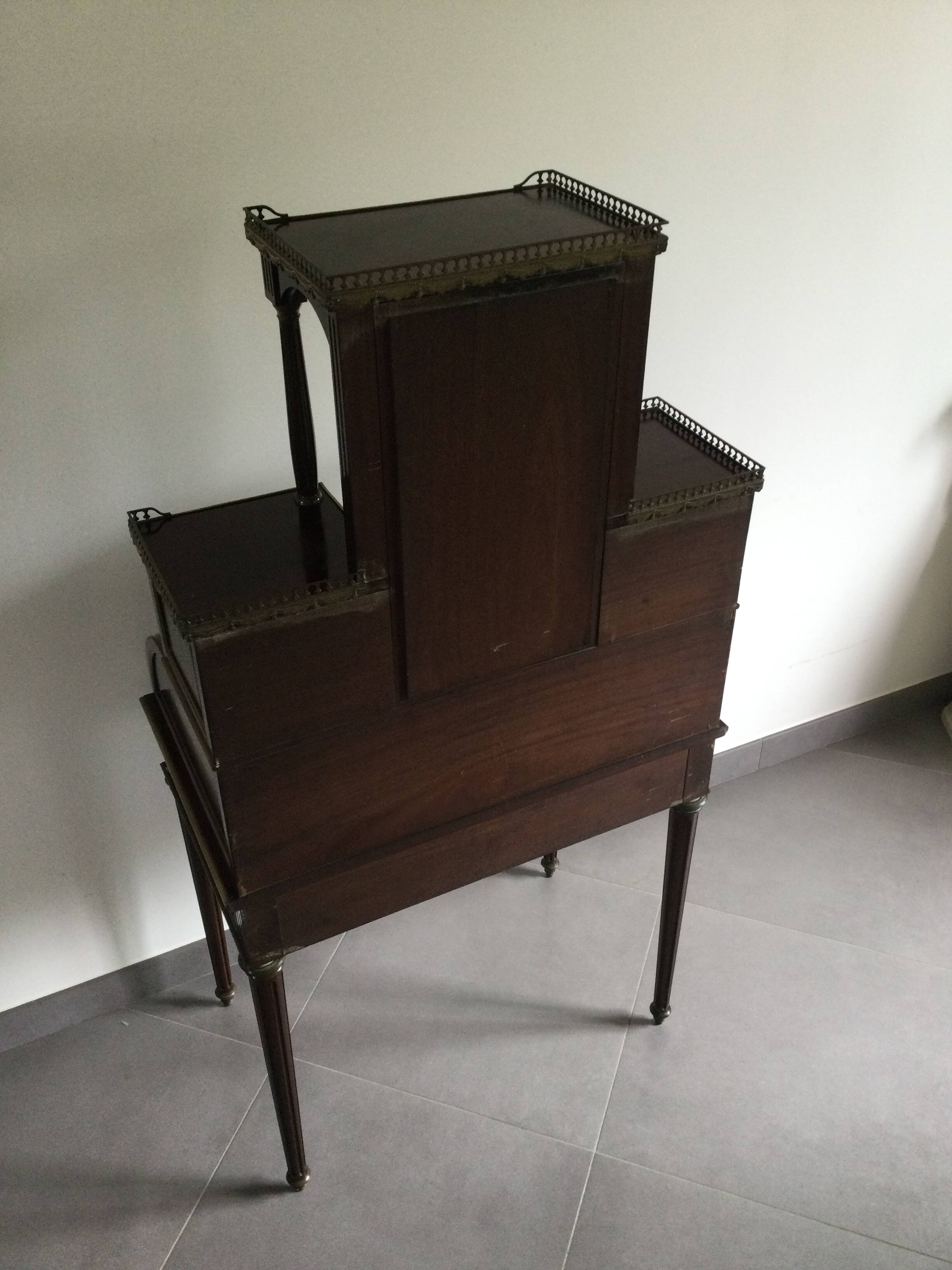 Louis XVI Style Bonheur Du Jour In Mahogany