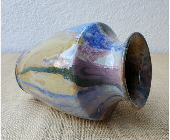 Ceramic vase