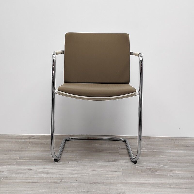 Wilkhahn Brown sled chair