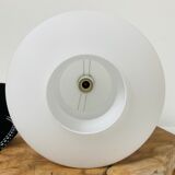 Corrugated opaline suspension