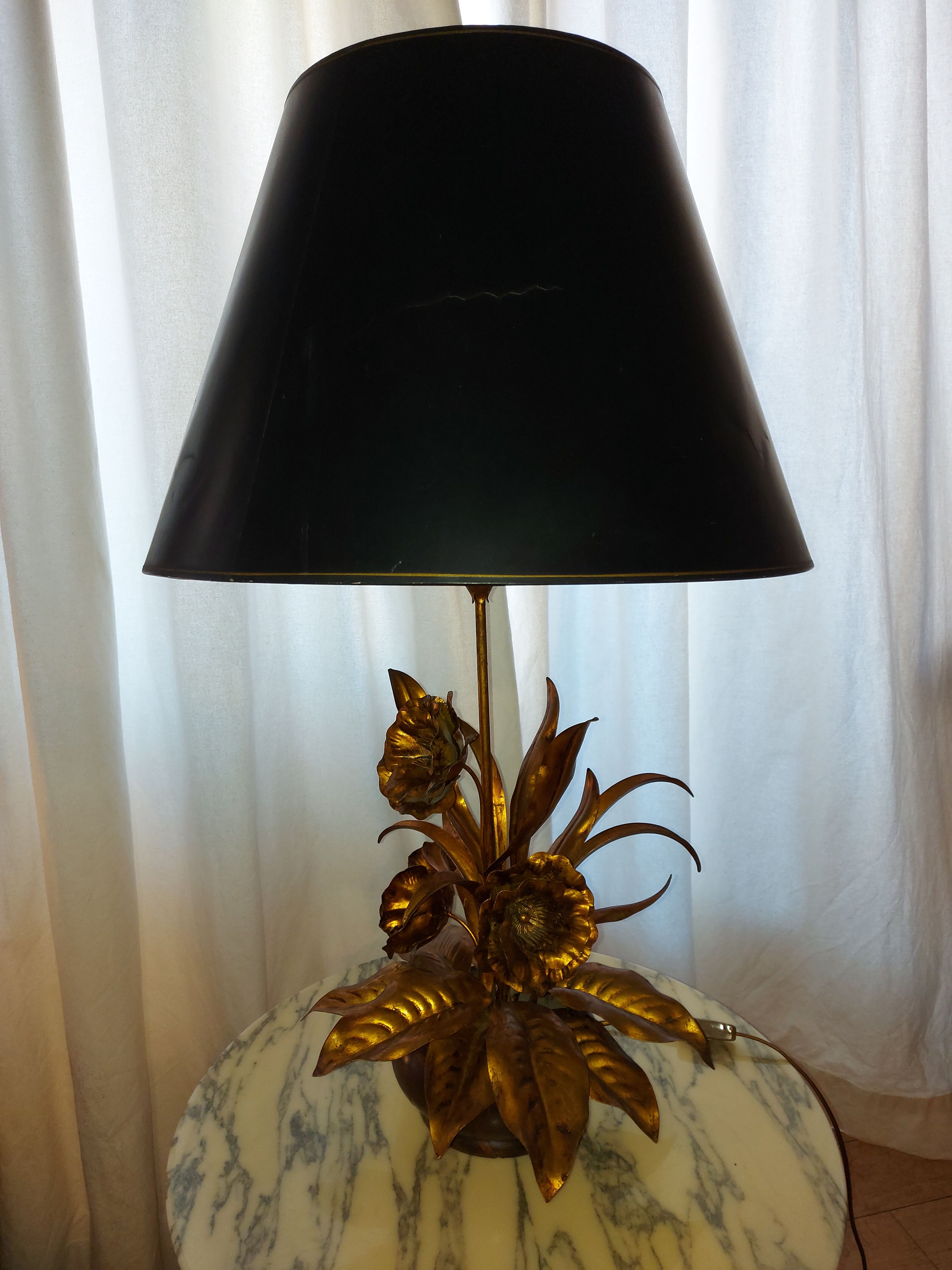 Large lamp, bouquet of vintage anemone flowers, gold metal, Hans Kogl