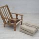 Années 1970, fauteuil danois, laine d'ameublement, bois de chêne massif.