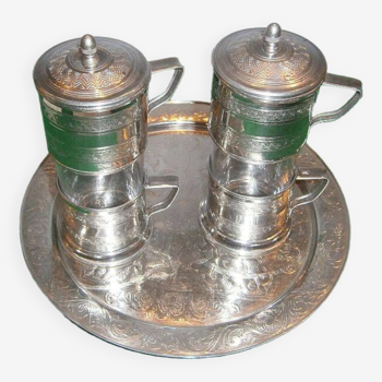 Moroccan tea set: 2 cups with fitre + round tray, in silver metal