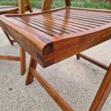Set of 2 old folding chairs