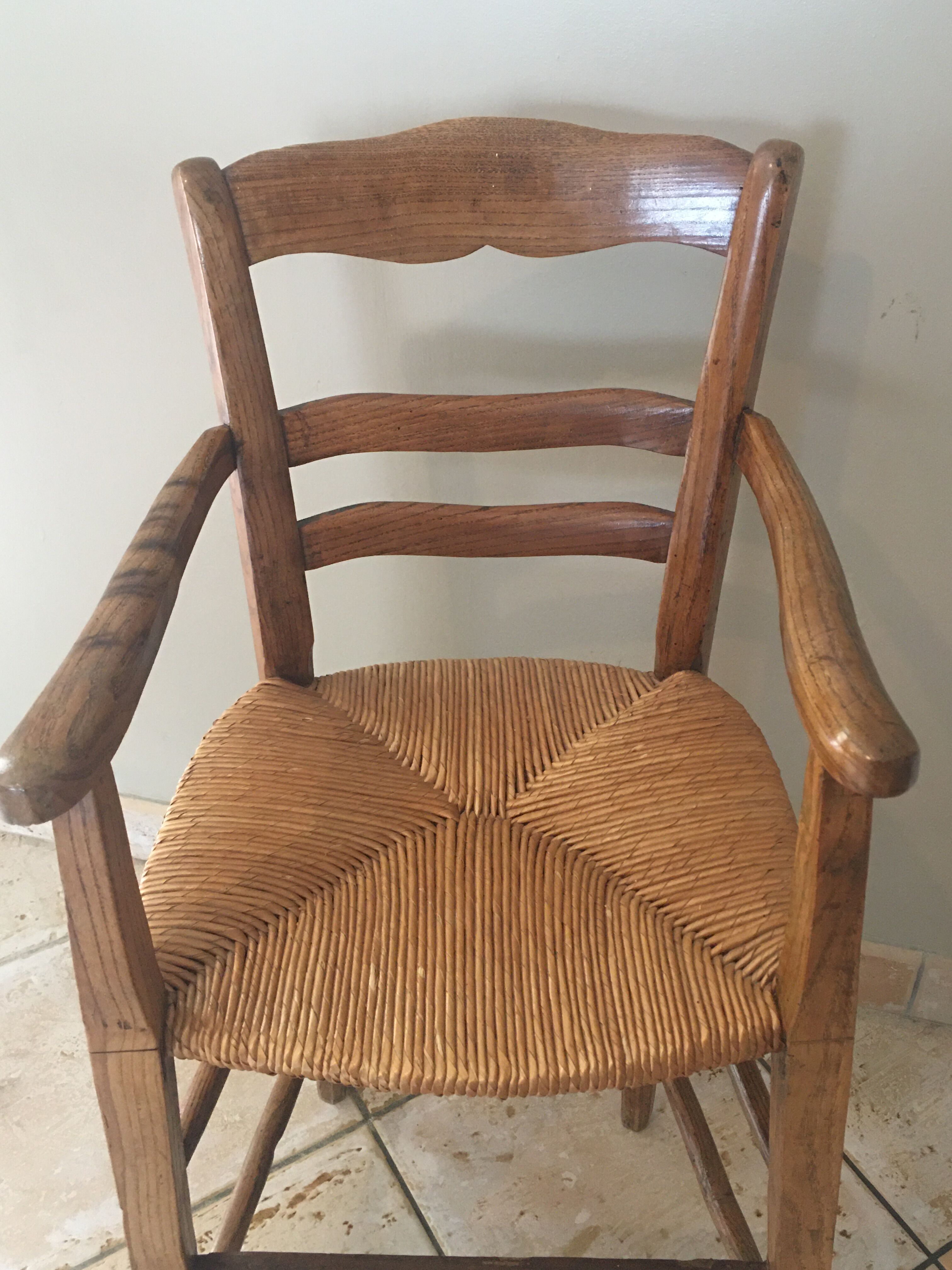 Old child high chair