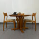 Dyrlund extendable round table in teak – Danish design – 4 to 6