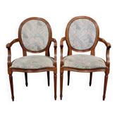 Paire de fauteuils style louis XVI a dossiers médaillons époque XXème