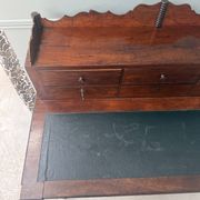 Bureau à gradin ancien en acajou