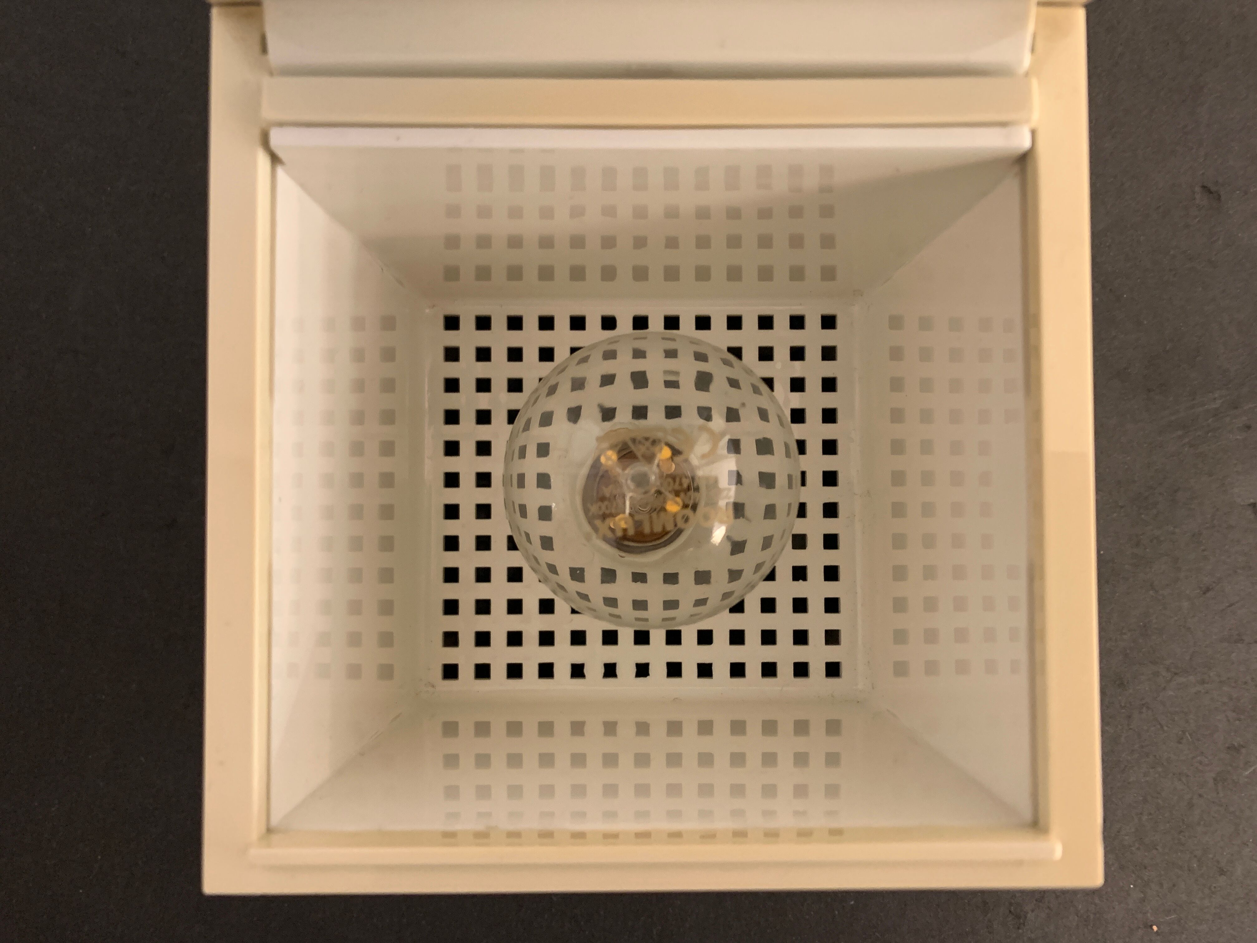 Italian cube lamp Cuboluce, first edition of 1972
