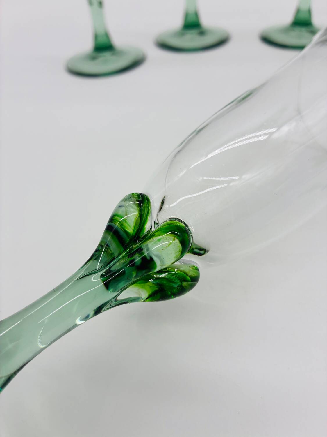 6 vintage champagne flutes, green stem, France