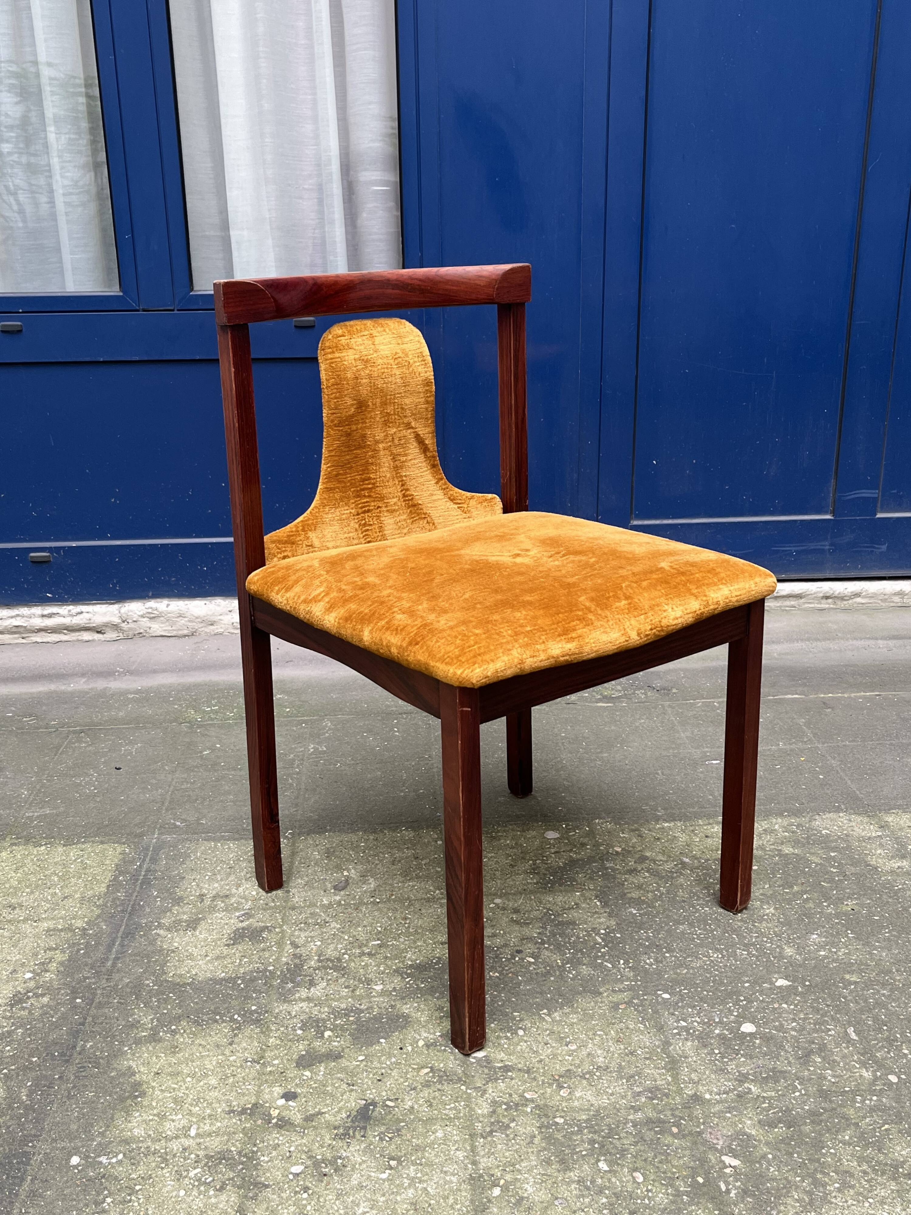 Two chairs attributed to Luigi Salocchi for Sormani, 1960s.