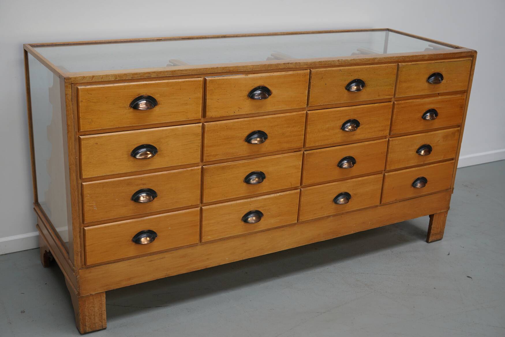 Antique Shop Counter in English Beech, circa 1920-1930