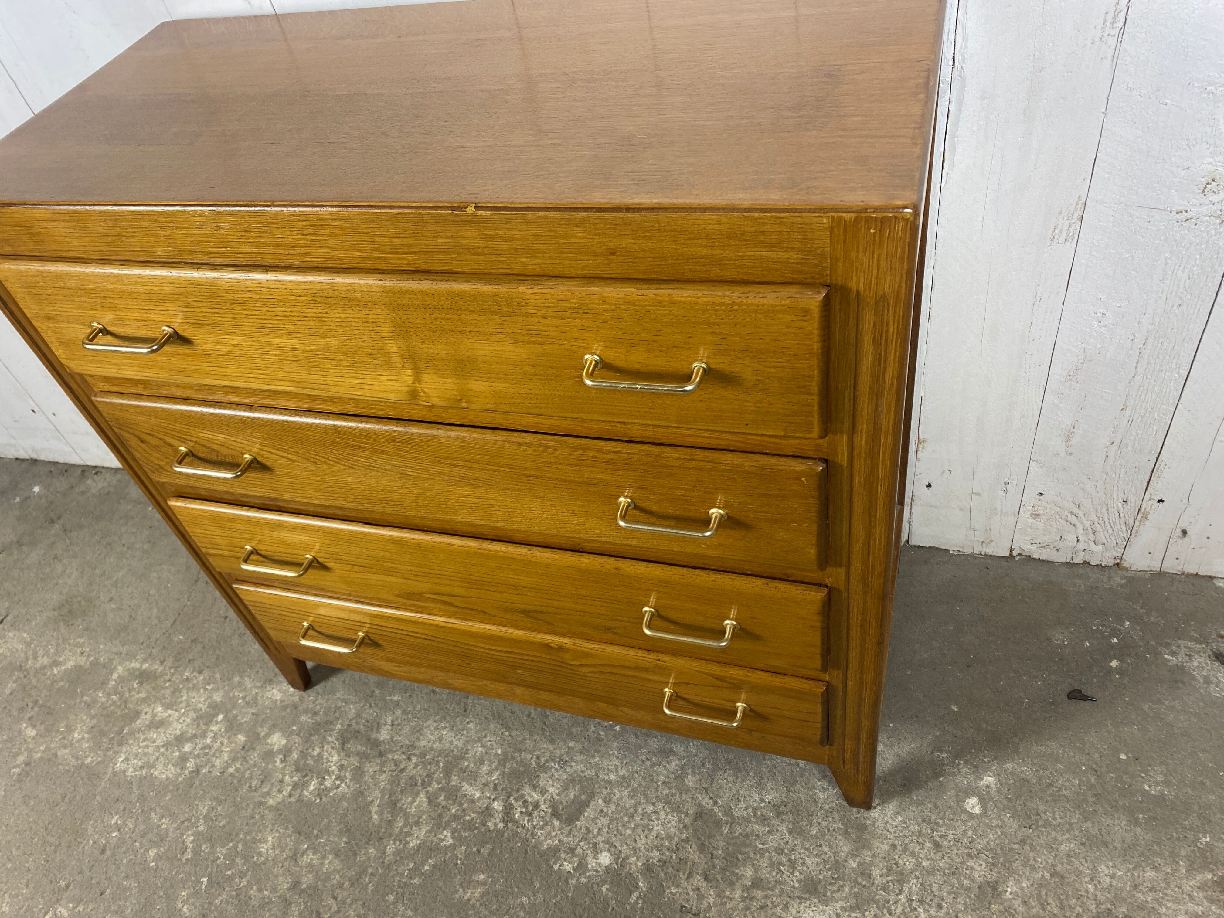 Commode vintage
