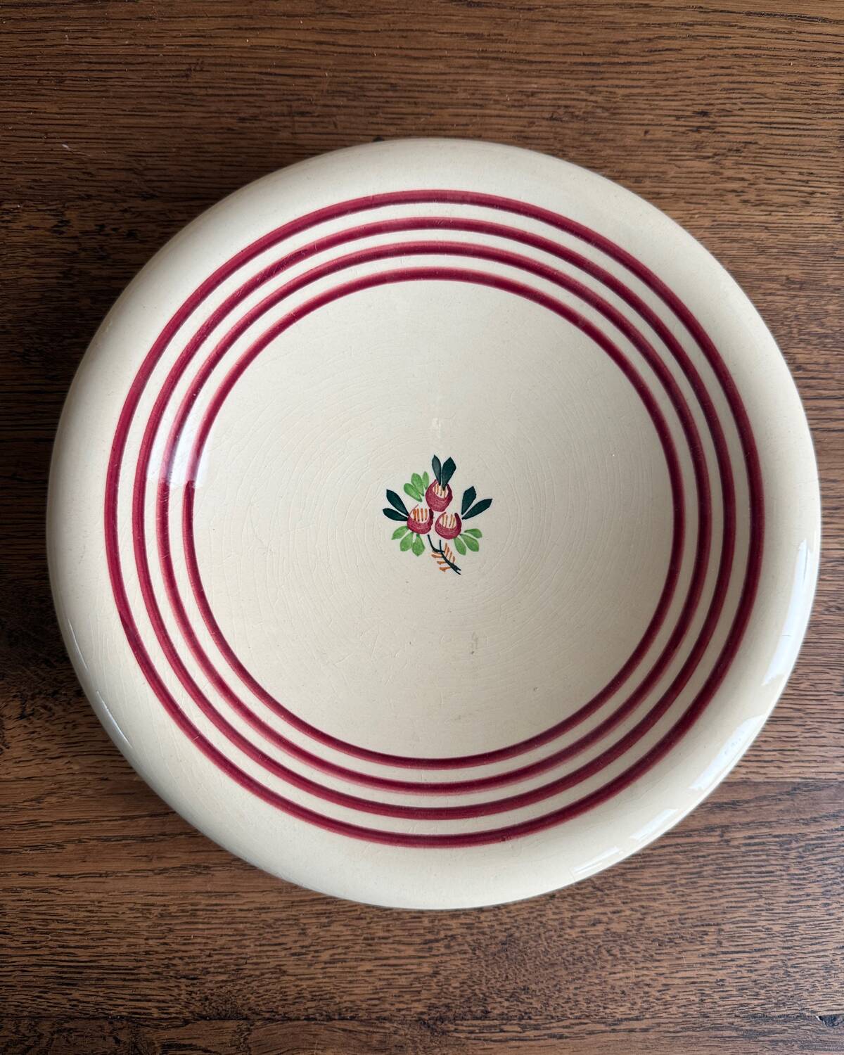 Round hollow ironstone dish from Gien