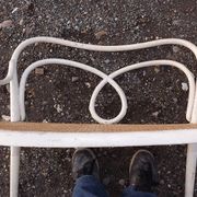 Mobilier enfant en bois courbé