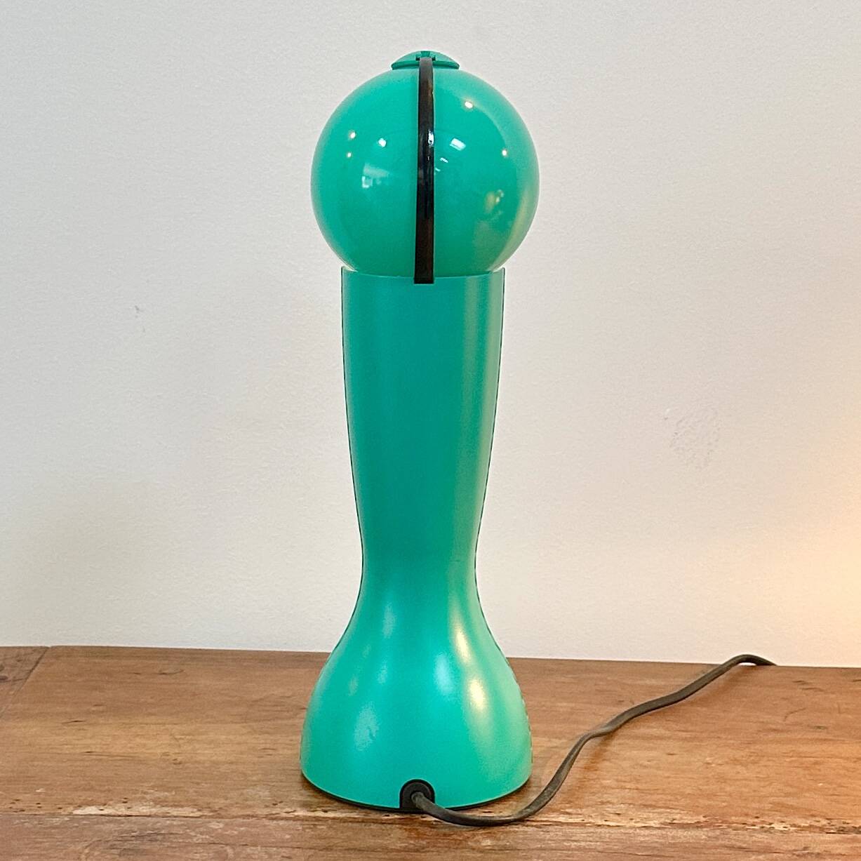 Gilda lamp by Silvia Capponi – Artemide (20th century) – Vintage Italian design