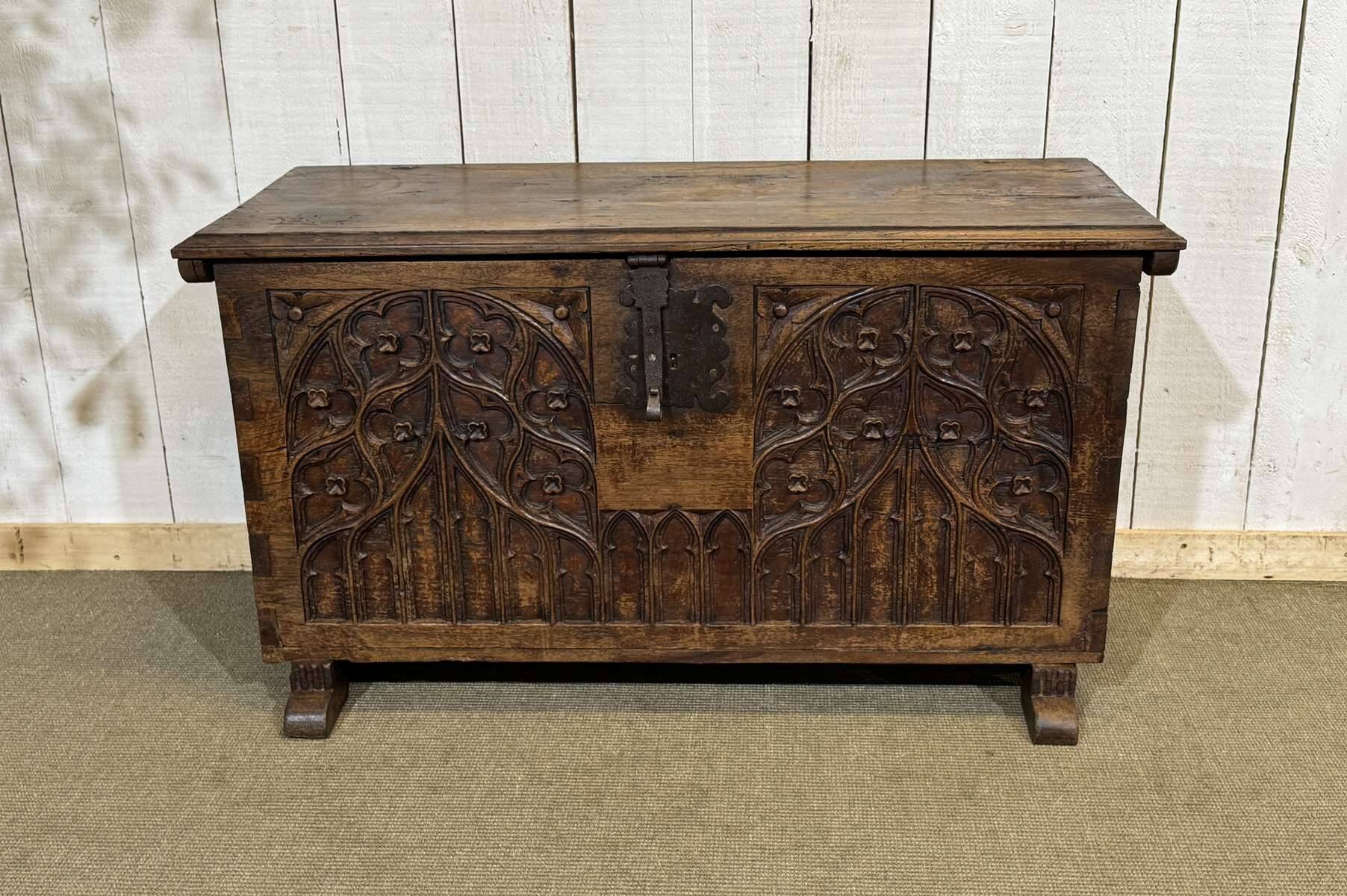 18th-century oak chest with Gothic decoration