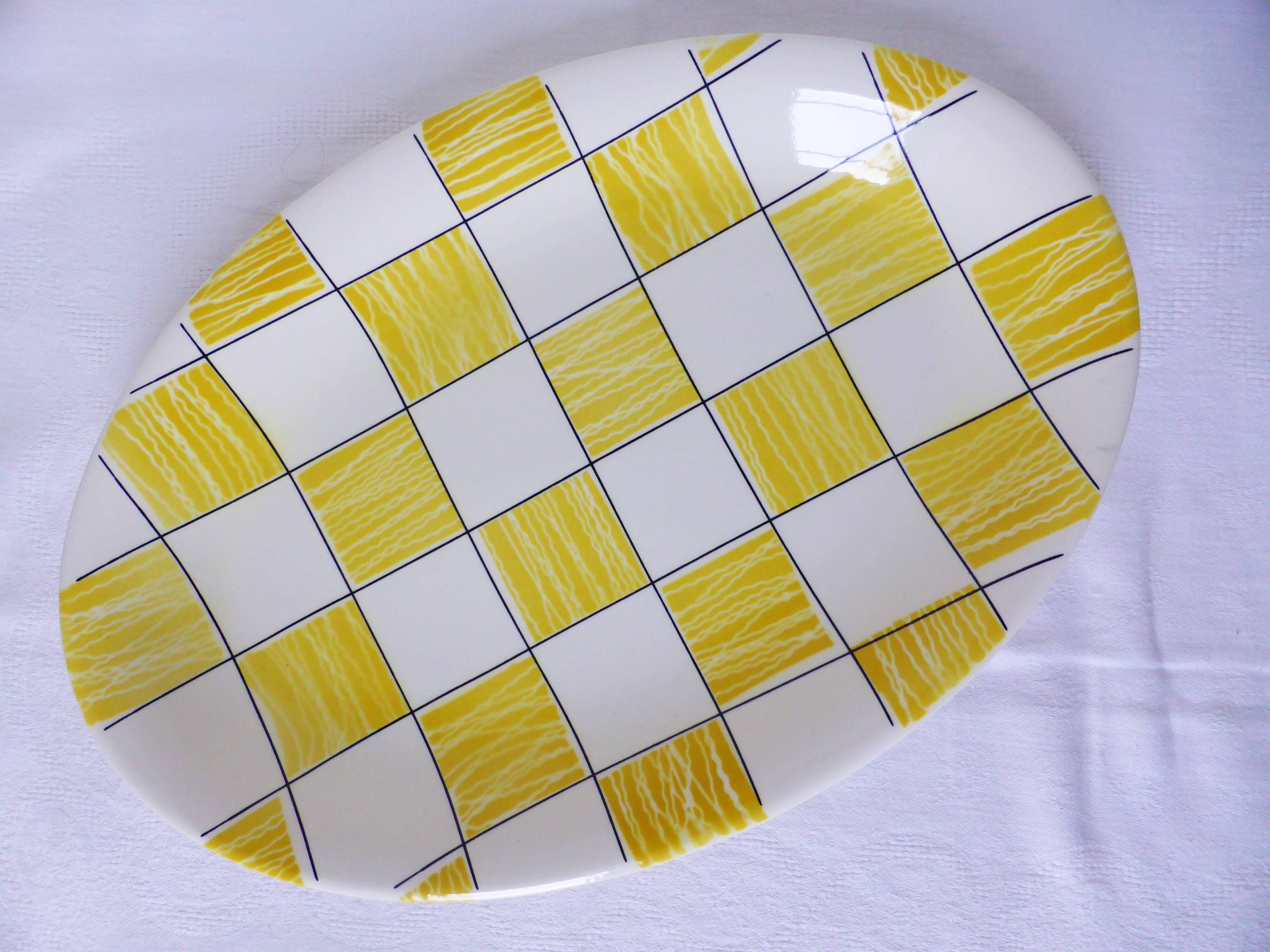 Vintage oval serving dish from Salins, Cambridge model (2103110)