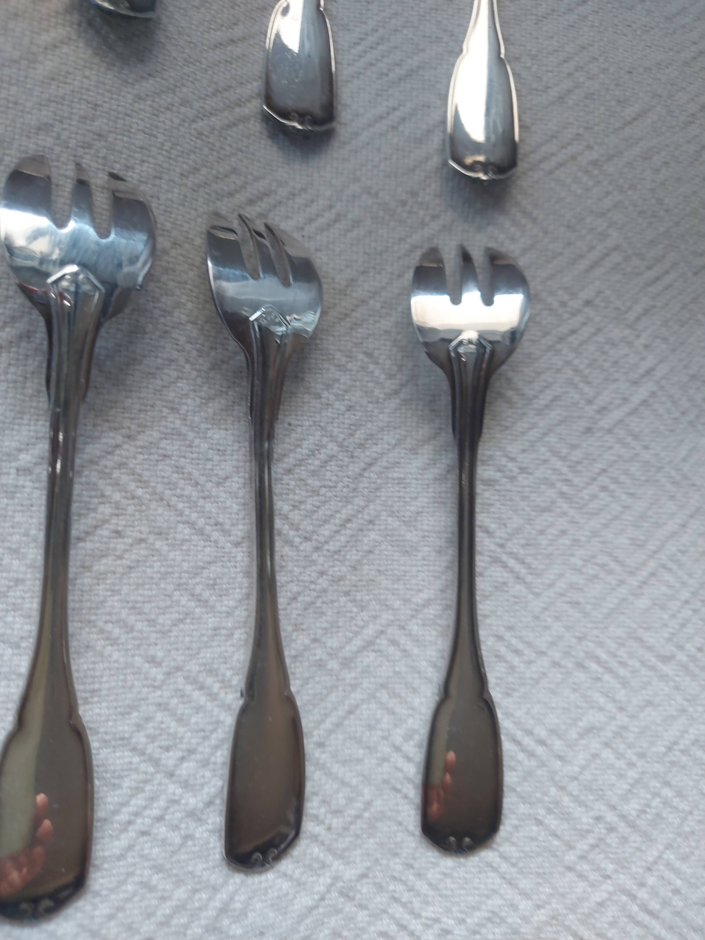 12 dessert forks in silver metal cailard bayard